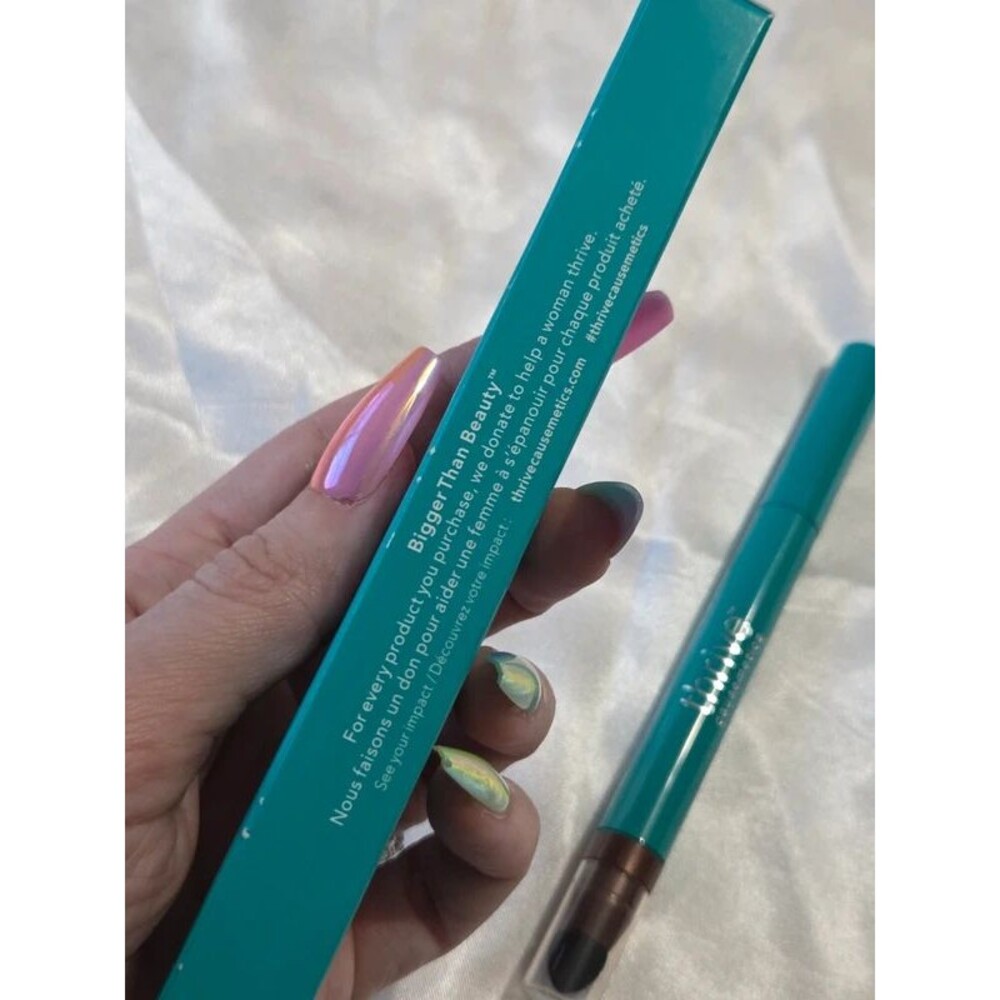 Thrive Infinity Waterproof Eyeshadow Stick - Riji (cocoa shimmer) - Picture 9 of 12